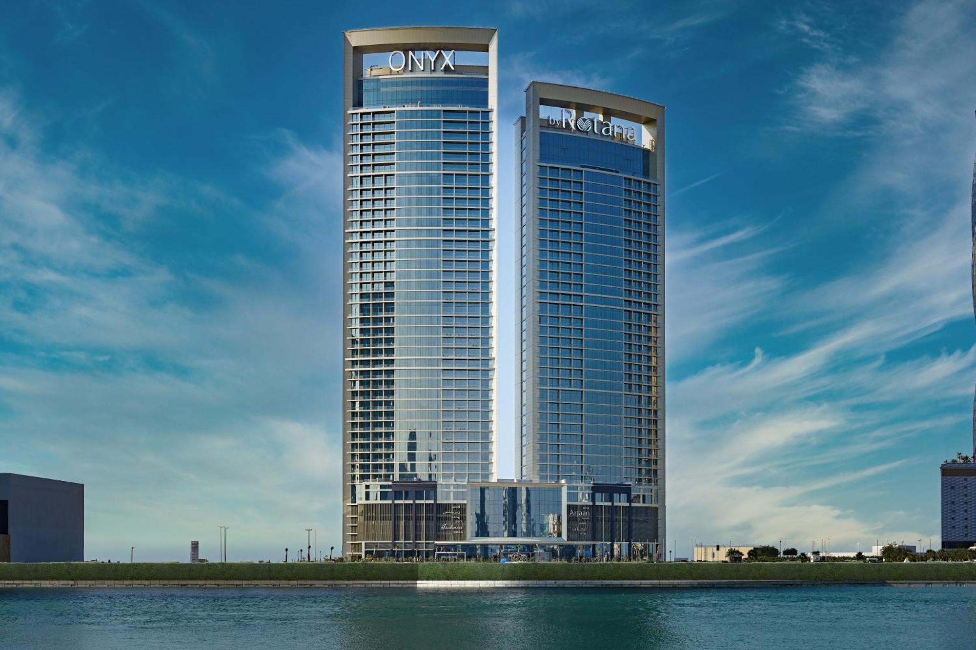 Hotel Onyx Rotana à Manama Extérieur photo The Ritz-Carlton, DIFC