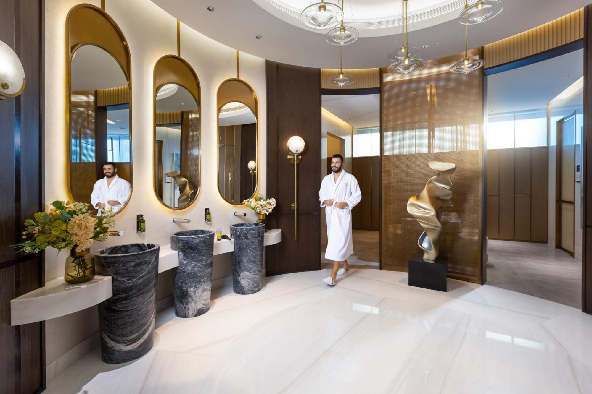 Hotel Onyx Rotana à Manama Extérieur photo The spa at The Dorchester